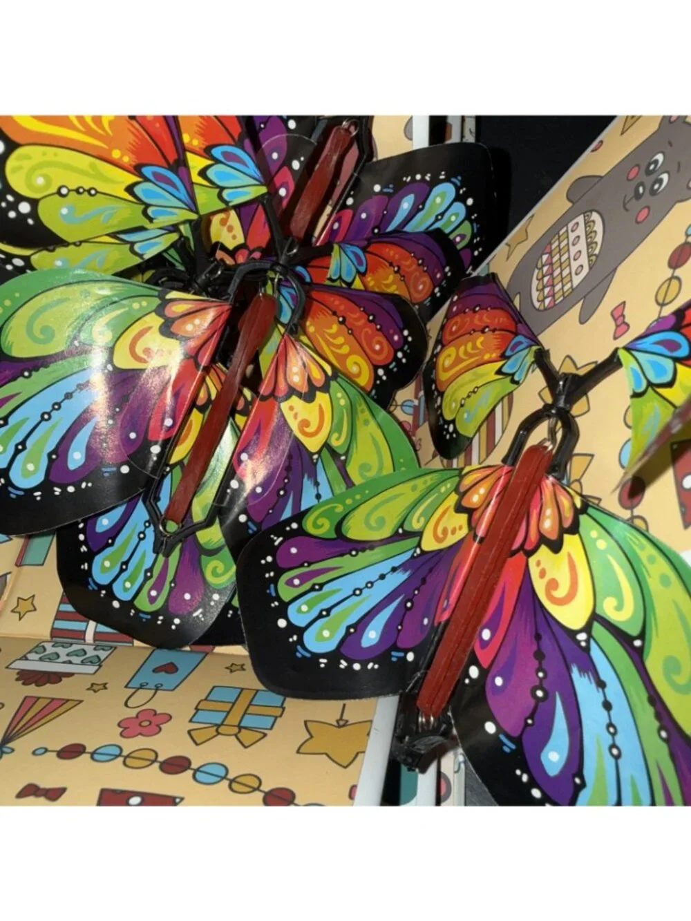 Send A Cake Butterfly Explosion Cake Box (No cake) 5 Butterflies 5”Lx5”Wx5”H